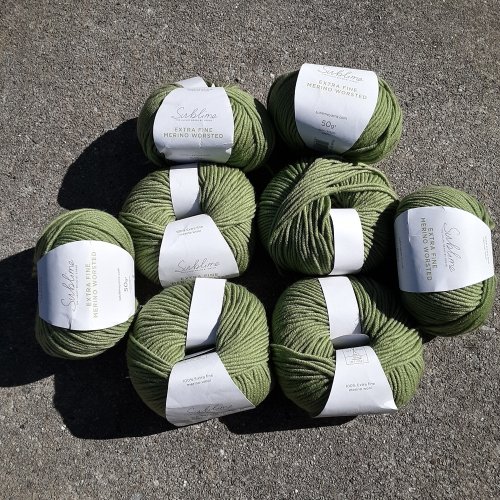Merino Wool Yarn Sweater Quantity